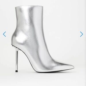 JustFab Metallic Silver Heeled Boots
